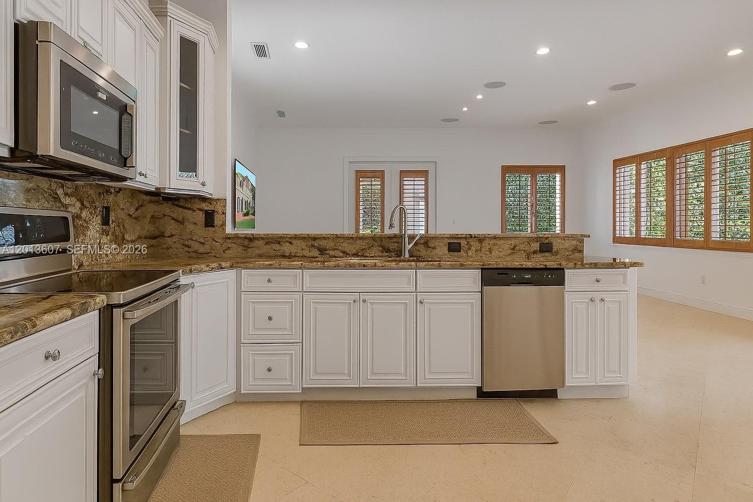 16763 NW 77th Path, Miami Lakes FL 33016 — 46