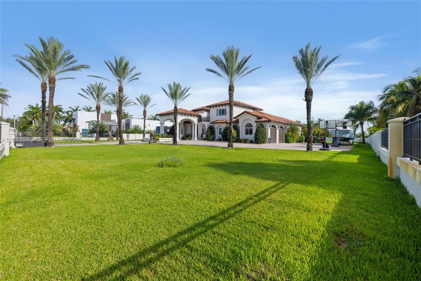9861 NW 135th St, Hialeah Gardens FL 33018 — 6