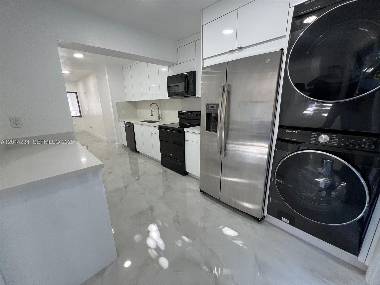 6150 SW 16th St, West Miami FL 33155 — 8