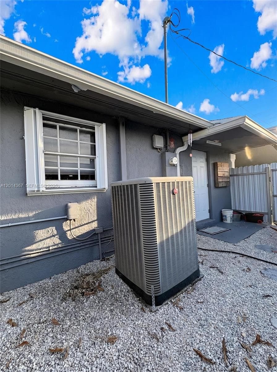 18901 NW 28th Pl, Miami Gardens FL 33056 — 30