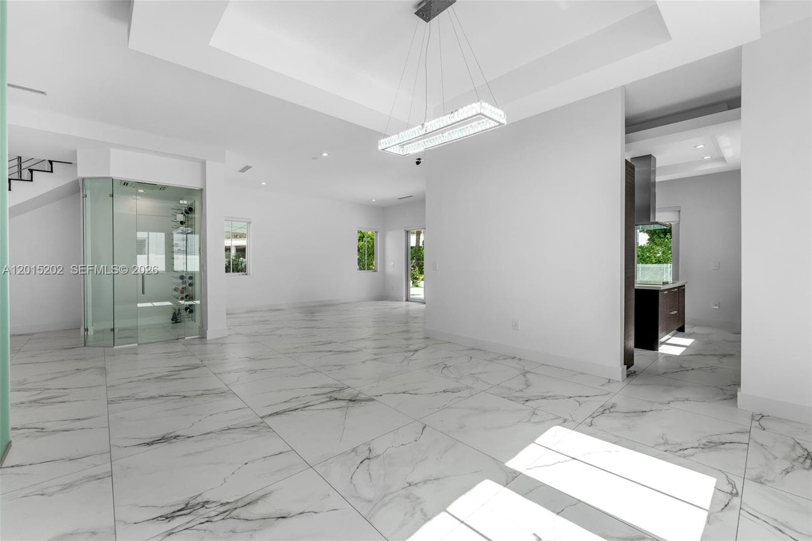 8221 NW 34th Dr, Doral FL 33122 — 6
