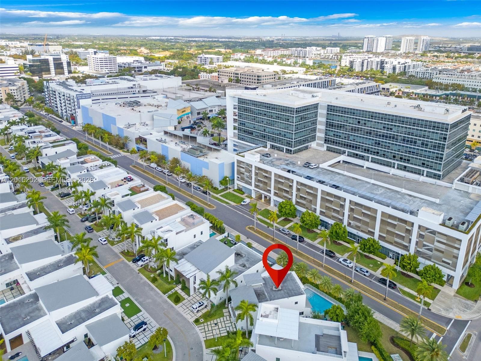 8221 NW 34th Dr, Doral FL 33122 — 44