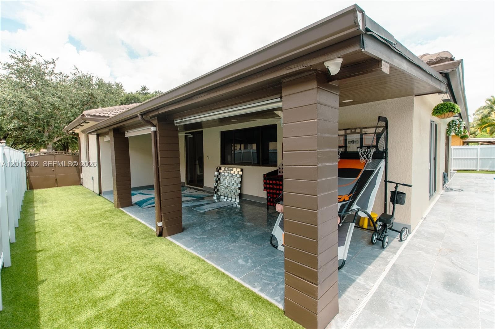 7814 NW 165th St, Miami Lakes FL 33016 — 12