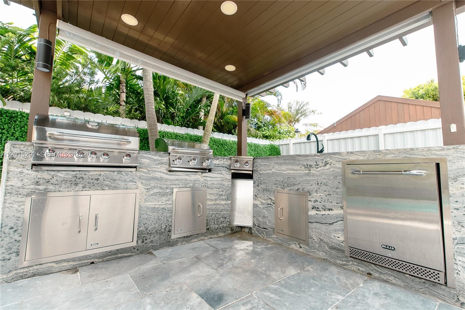 7814 NW 165th St, Miami Lakes FL 33016 — 9