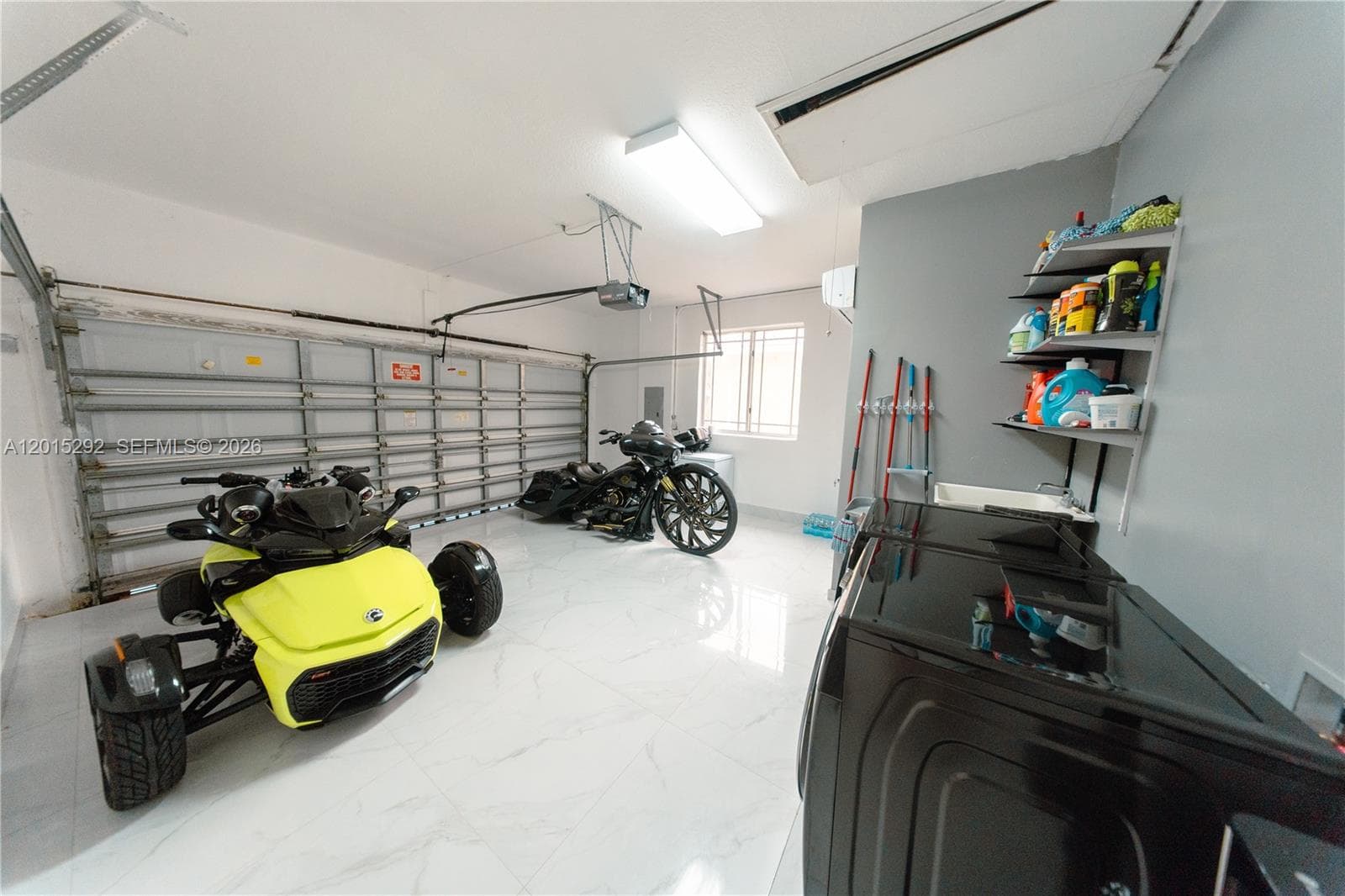 7814 NW 165th St, Miami Lakes FL 33016 — 24