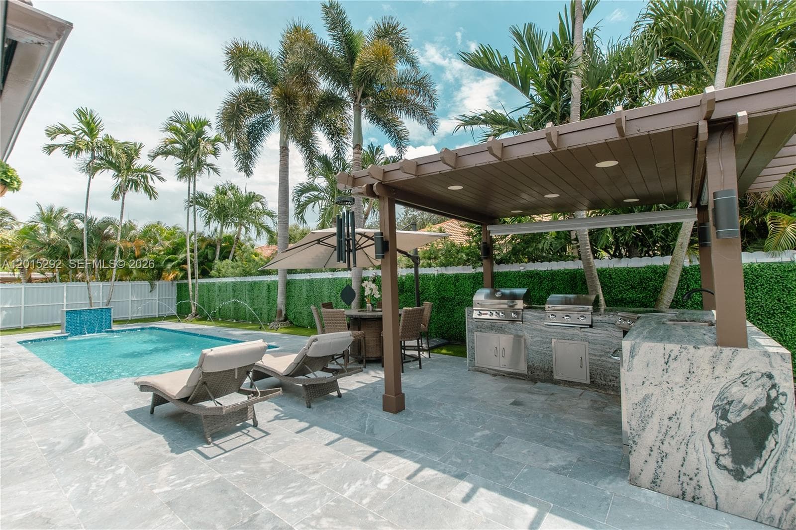 7814 NW 165th St, Miami Lakes FL 33016 — 10