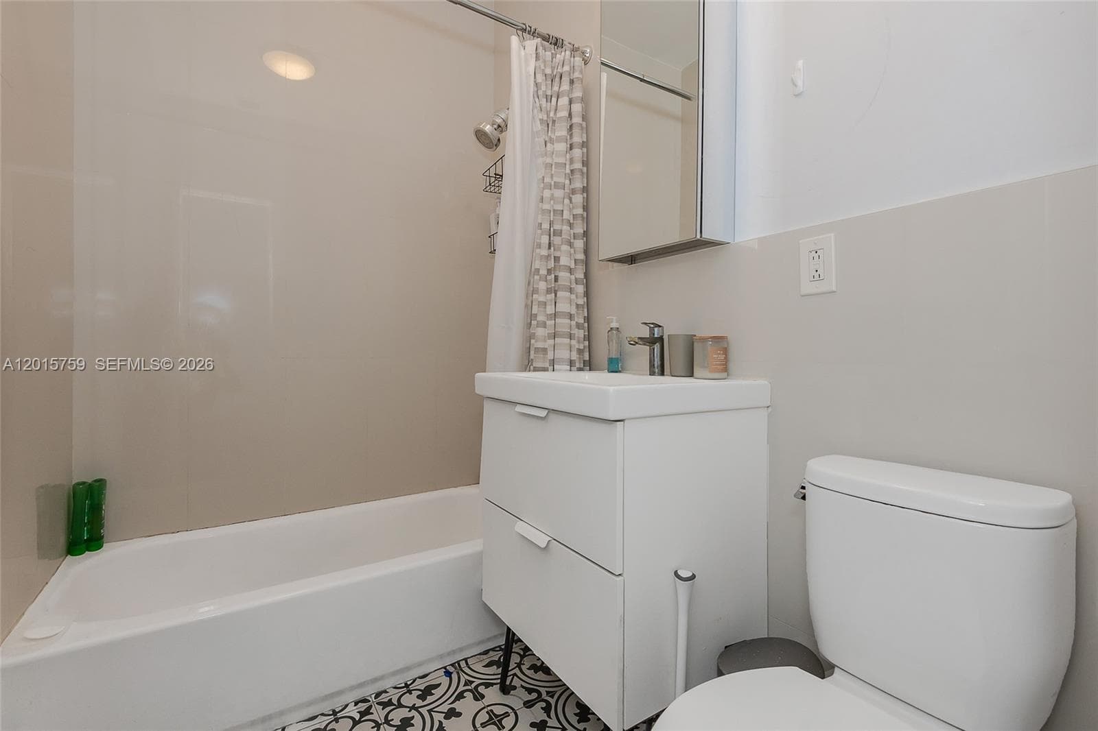 6566 SW 52nd Ter, South Miami FL 33155 — 15