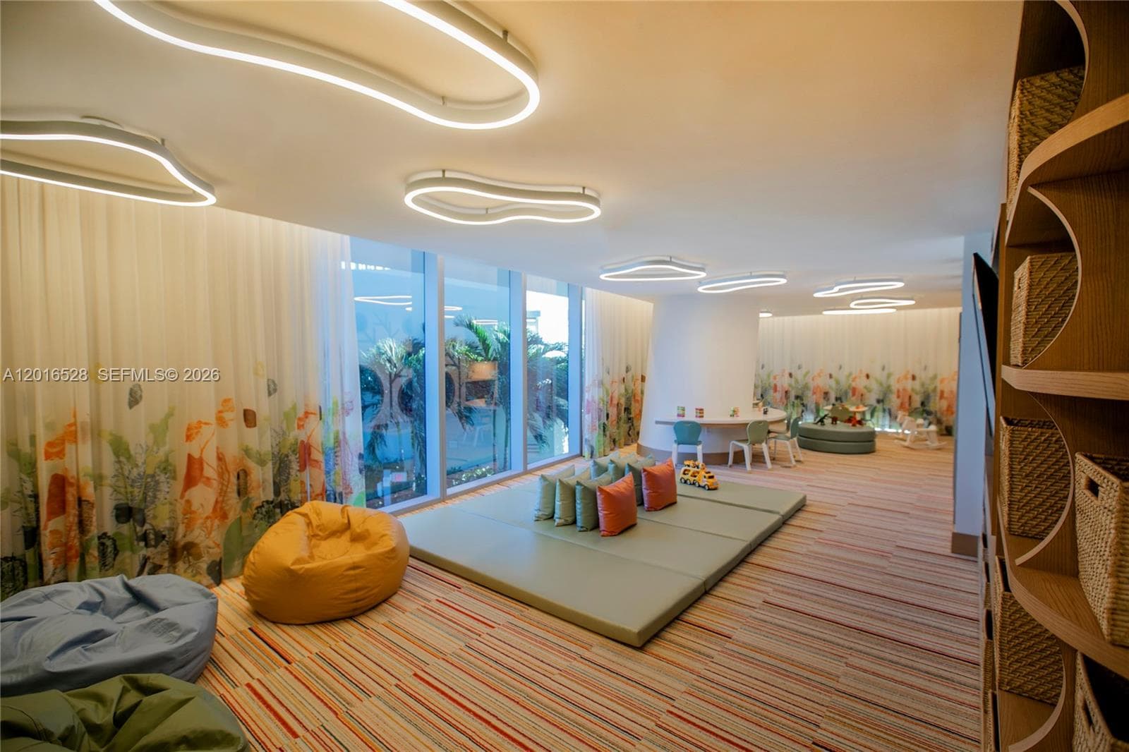 18501 Collins Ave, Sunny Isles Beach FL 33160 — 36