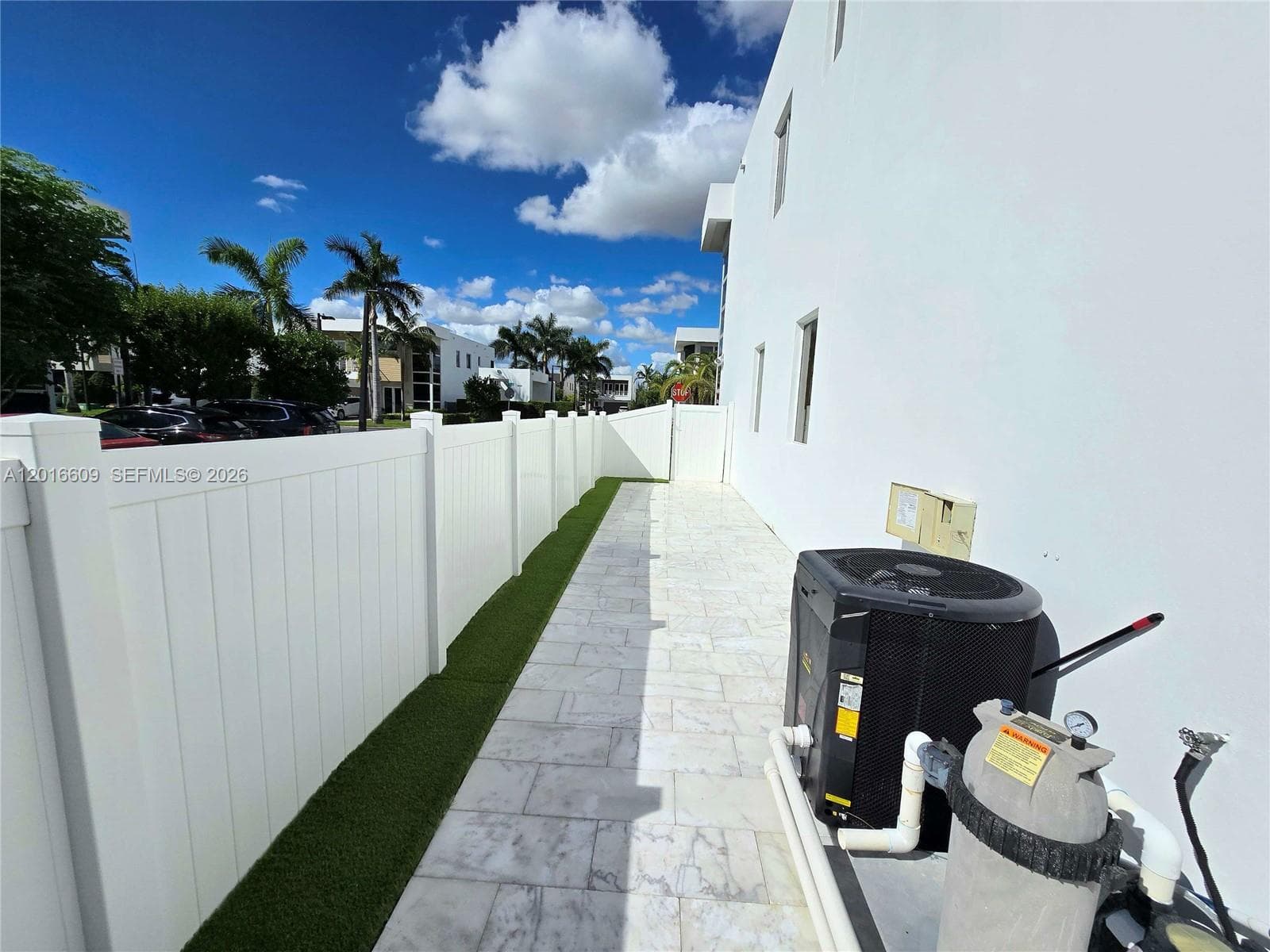 9790 NW 75th St, Doral FL 33178 — 29
