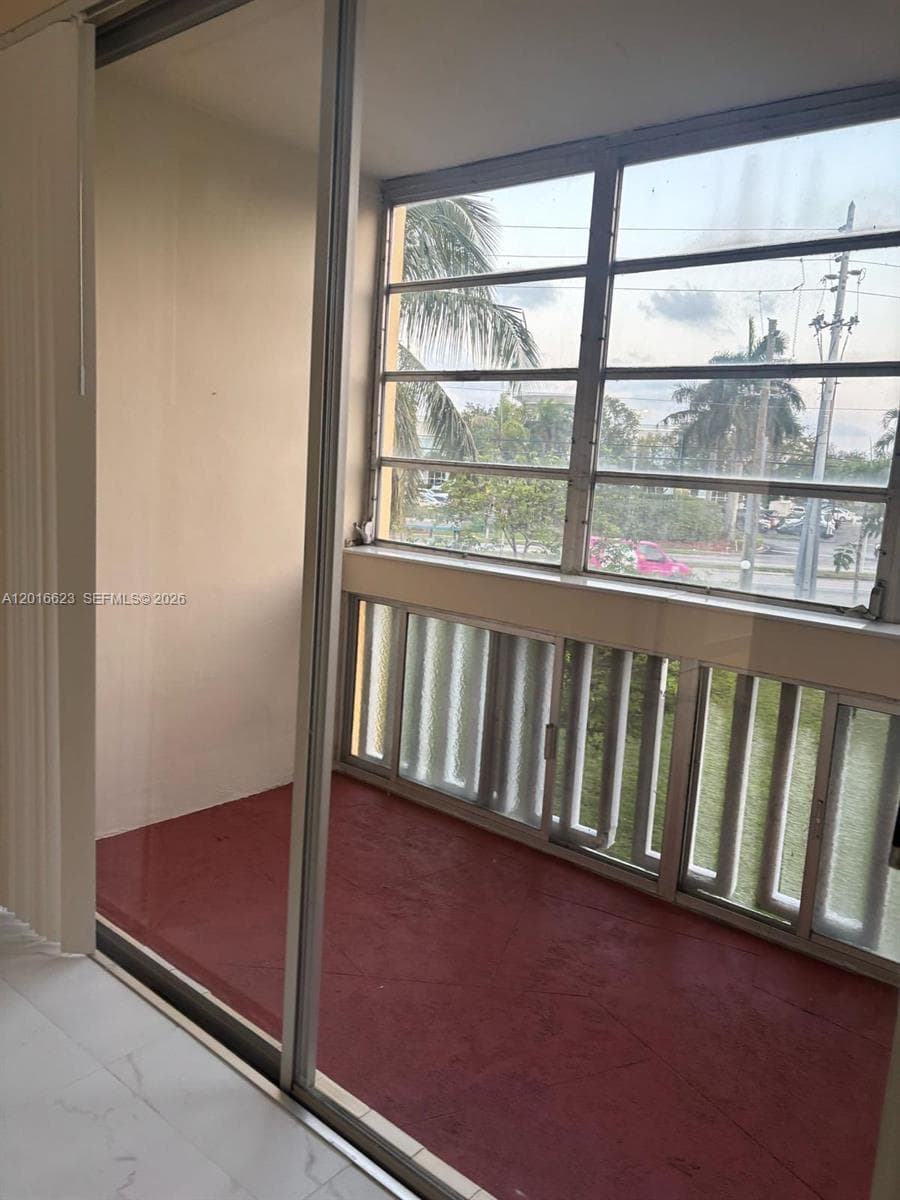 Second Moorings Condo, Miami, FL — 12