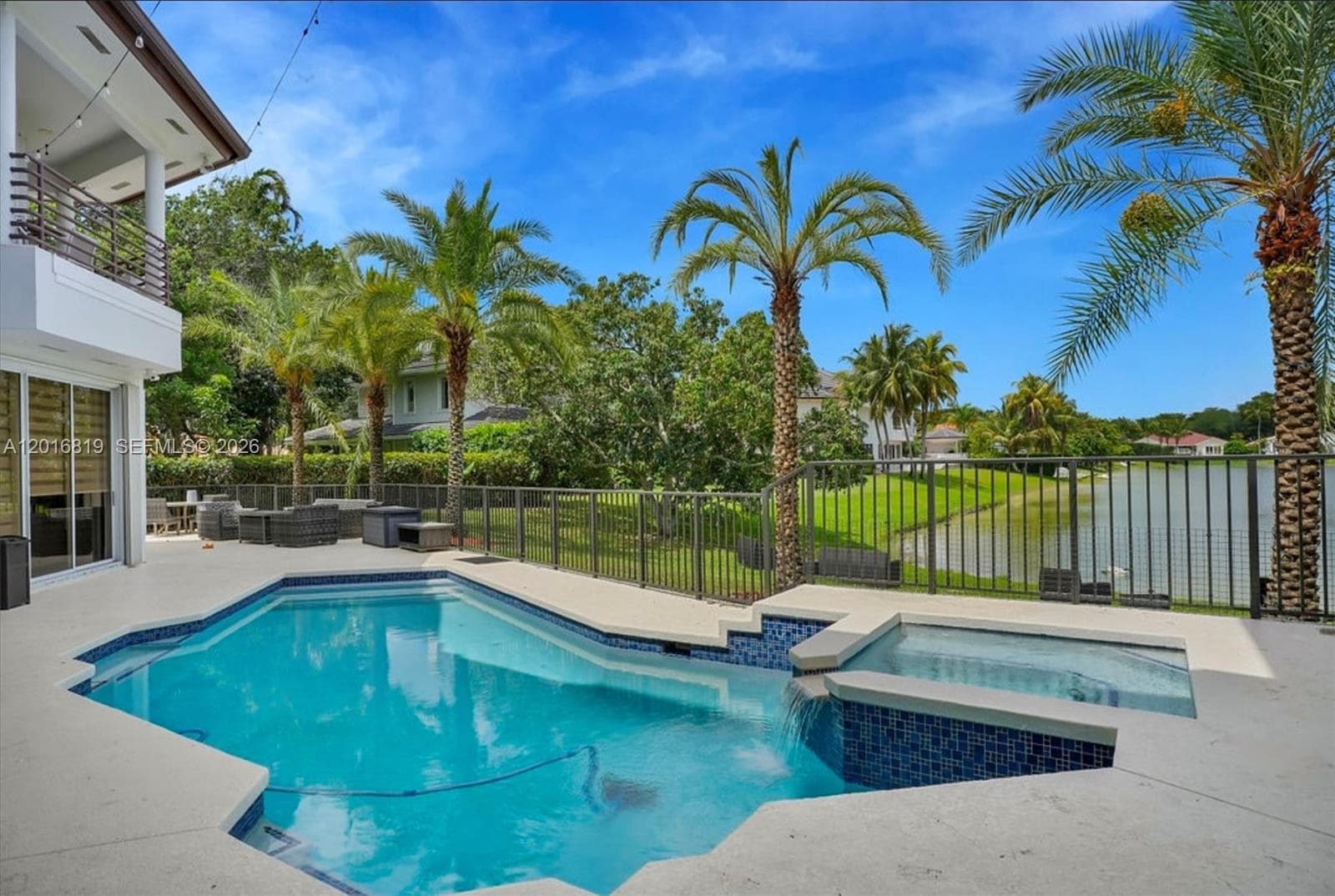 14332 Ardoch Pl, Miami Lakes FL 33016 — 7