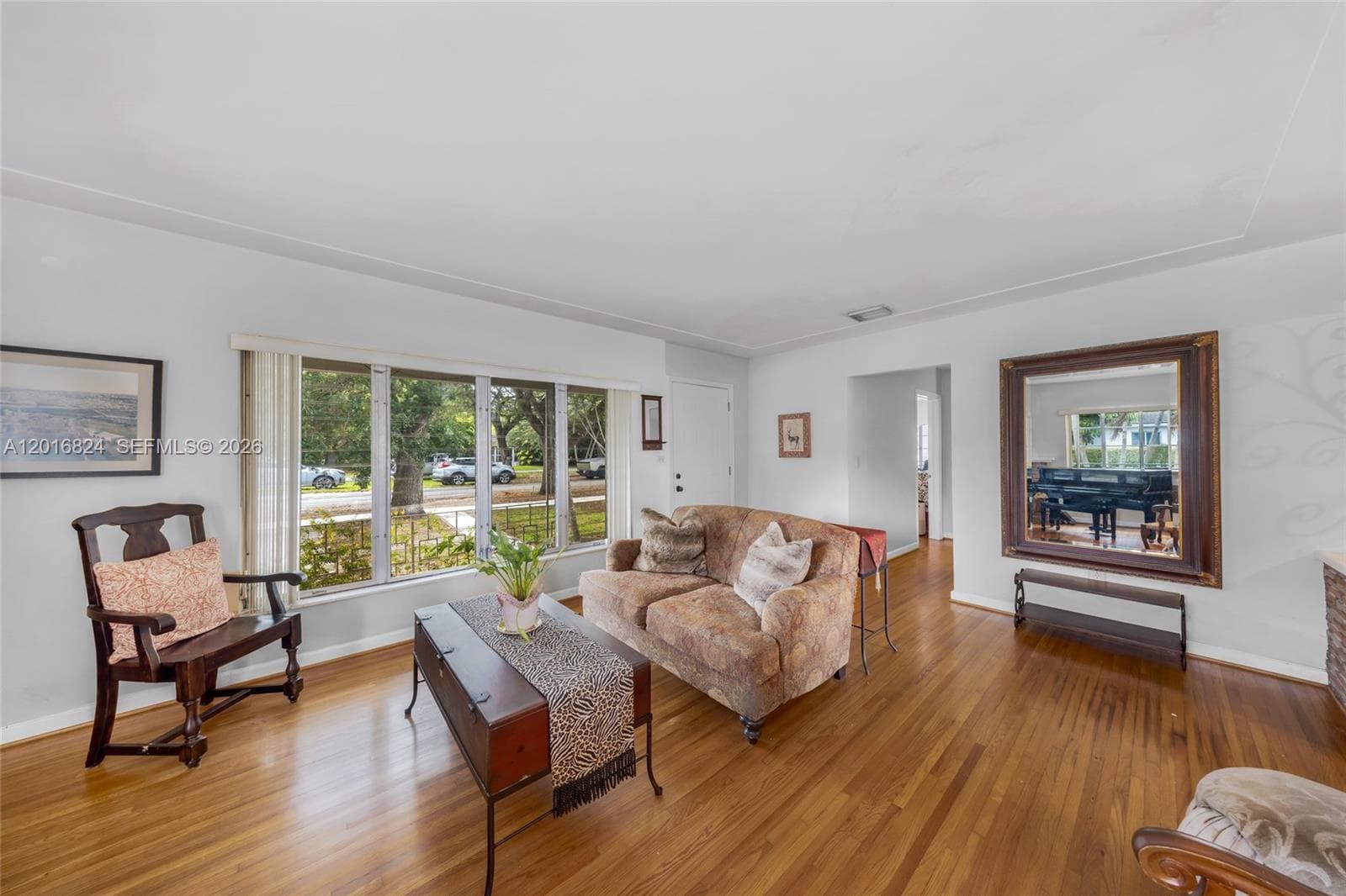 400 Morningside Dr, Miami Springs FL 33166 — 2