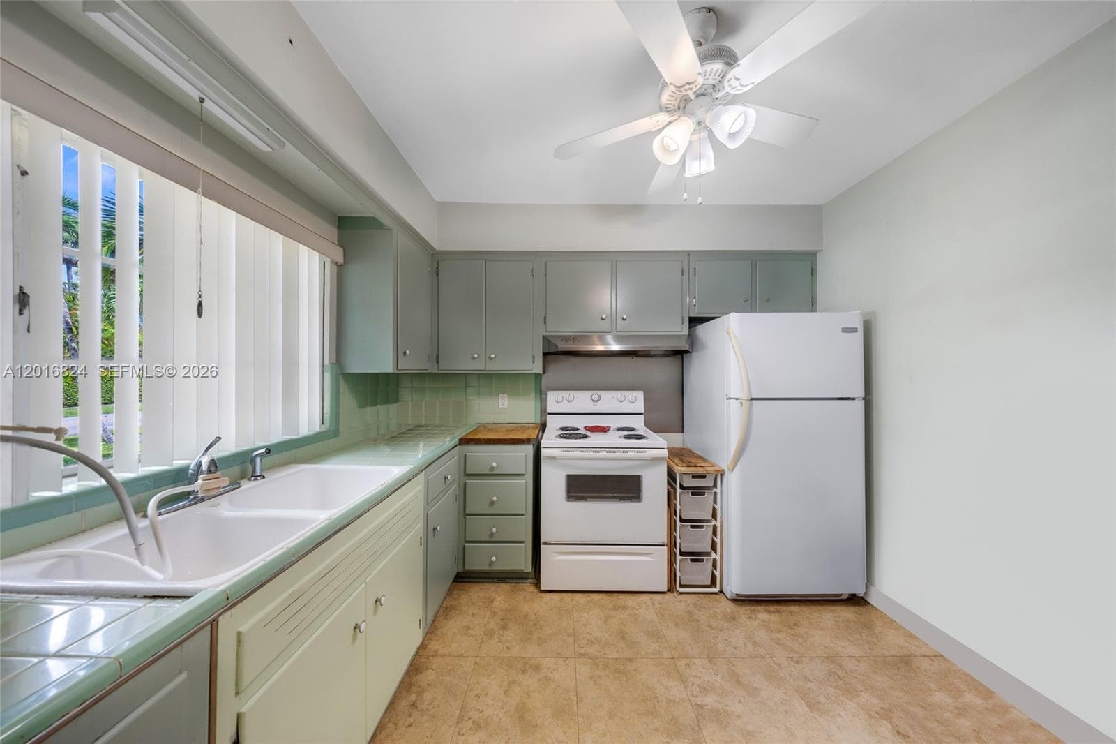 400 Morningside Dr, Miami Springs FL 33166 — 13