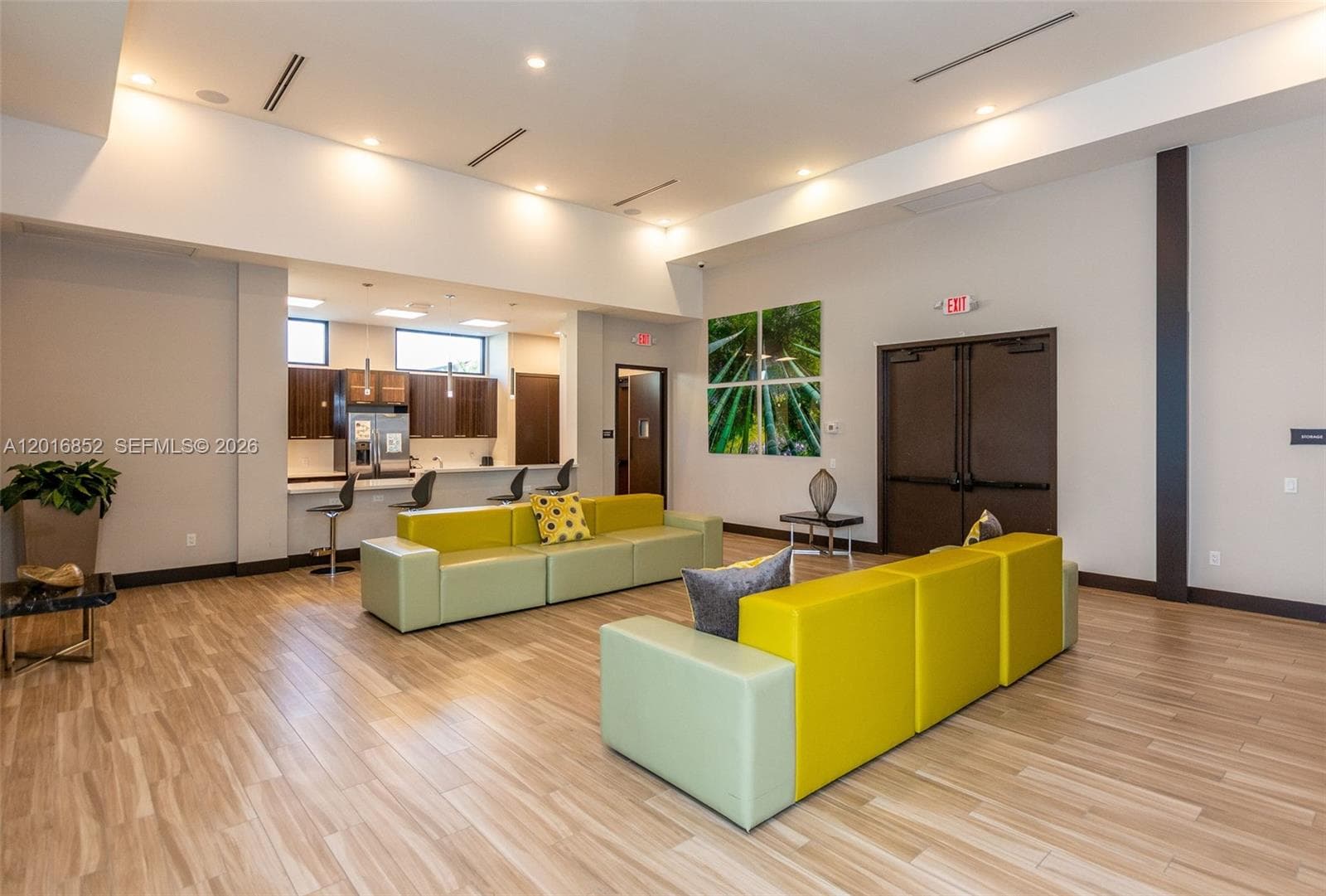 8915 NW 161st Ter, Miami Lakes FL 33018 — 30