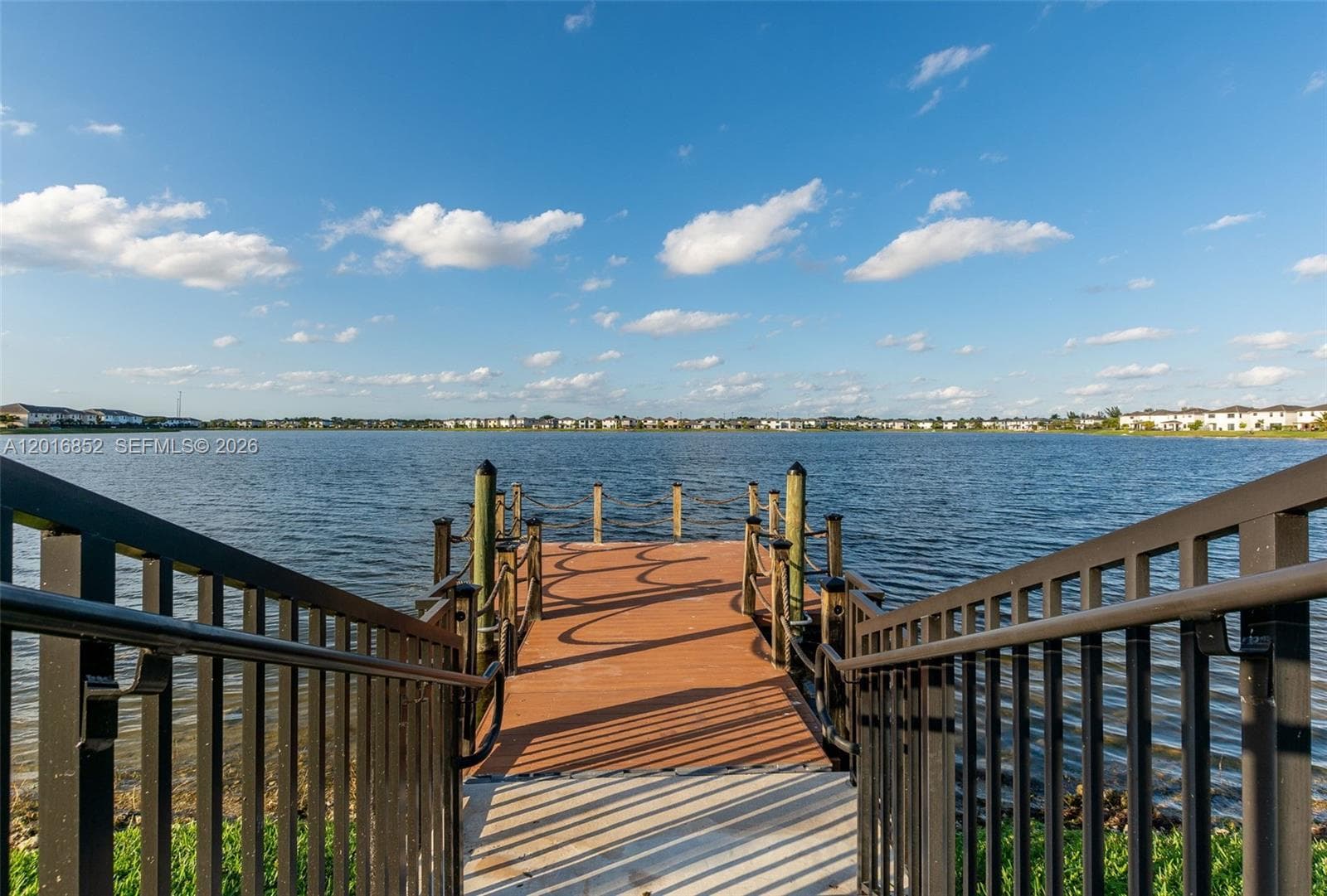 8915 NW 161st Ter, Miami Lakes FL 33018 — 35