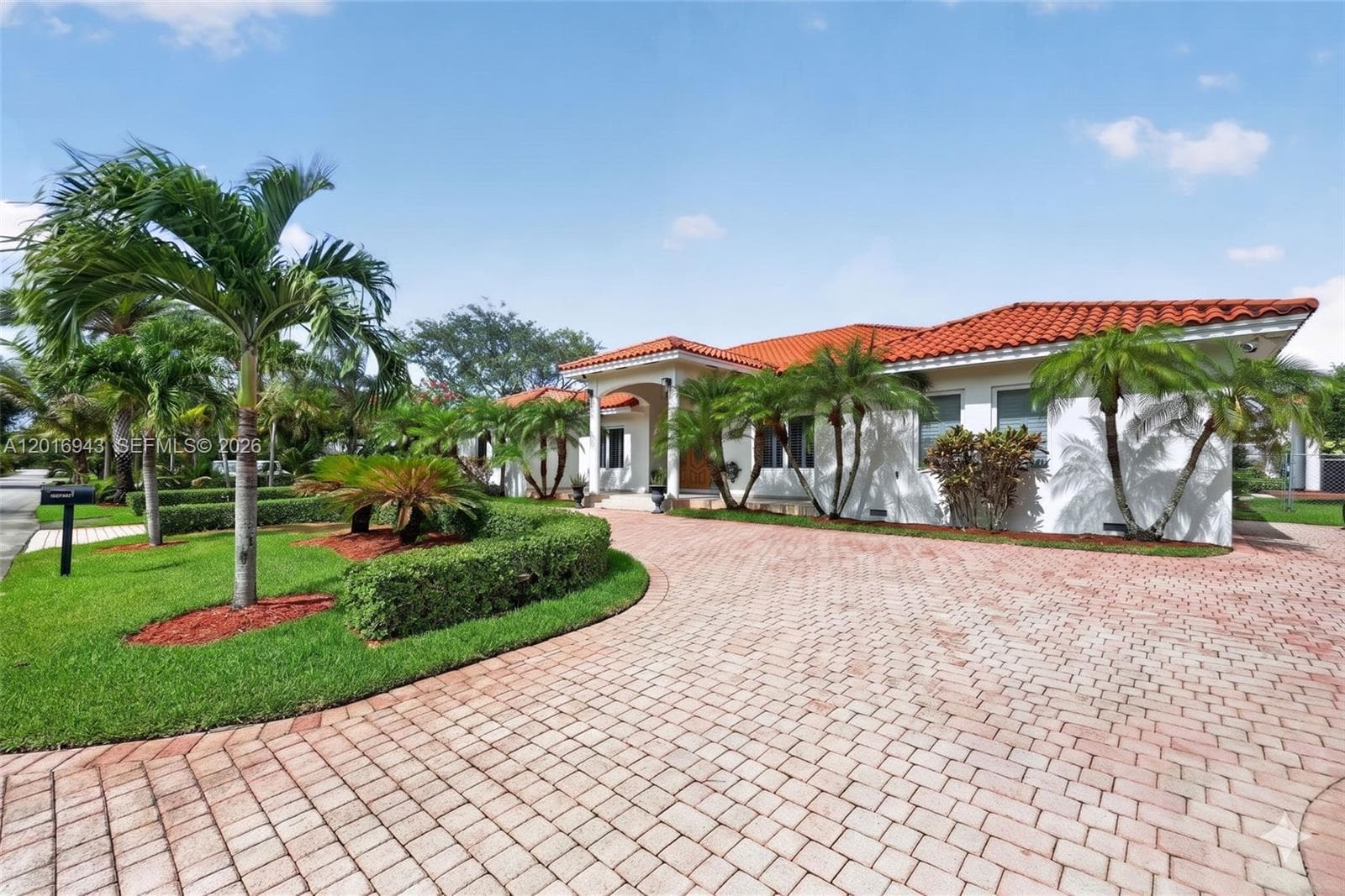 18461 SW 83rd Ave, Cutler Bay FL 33157 — 2