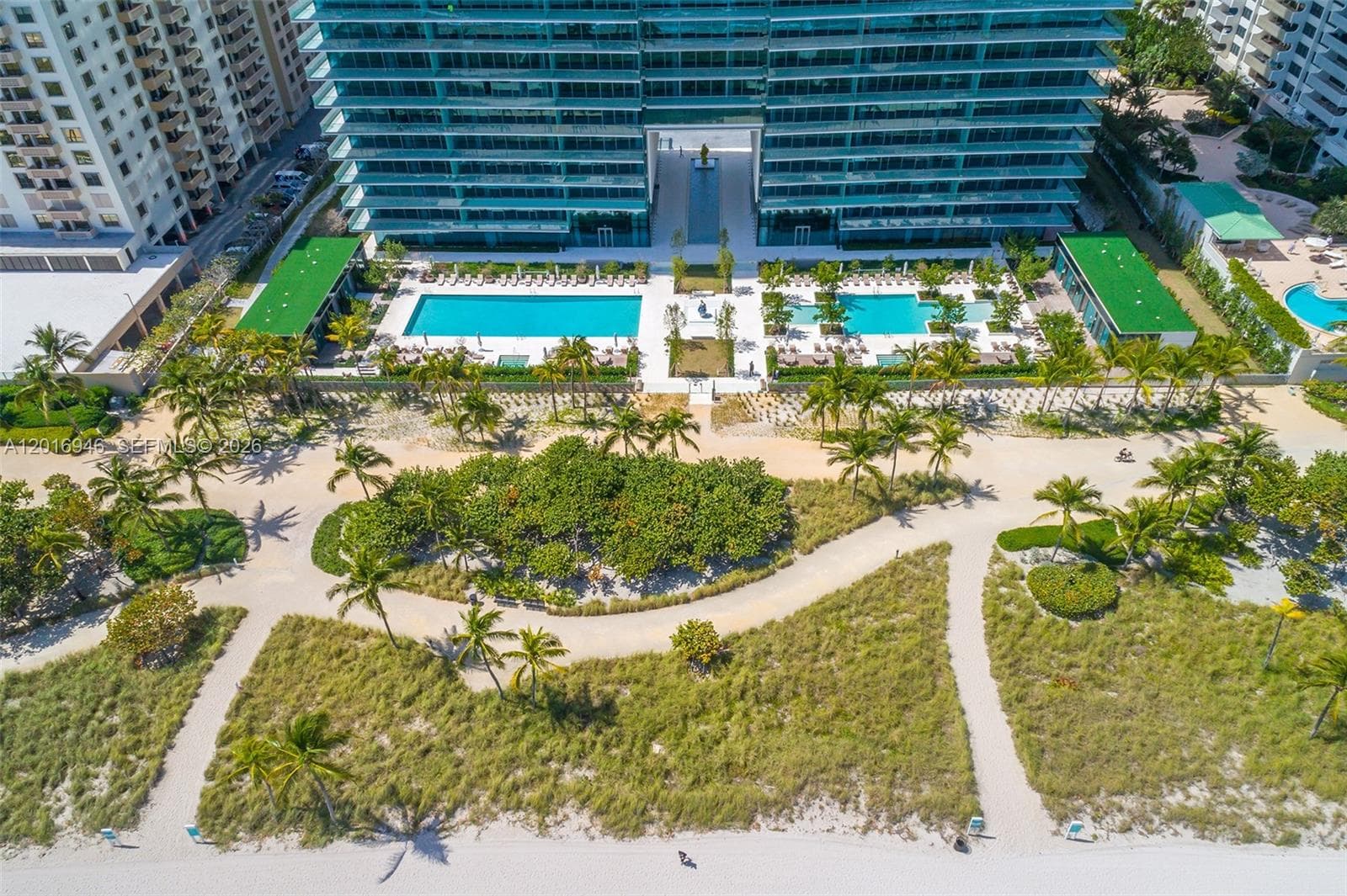 10201 Collins Ave # 1806, Bal Harbour FL 33154 — 29