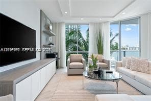 17111 Biscayne Blvd # 209, North Miami Beach FL 33160 — 20