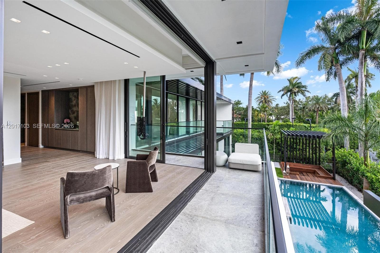 2520 Shelter Ave, Miami Beach FL 33140 — 23