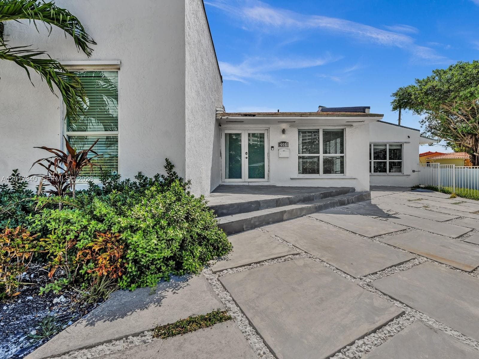 2001 NE 122nd Rd, North Miami FL 33181 — 2