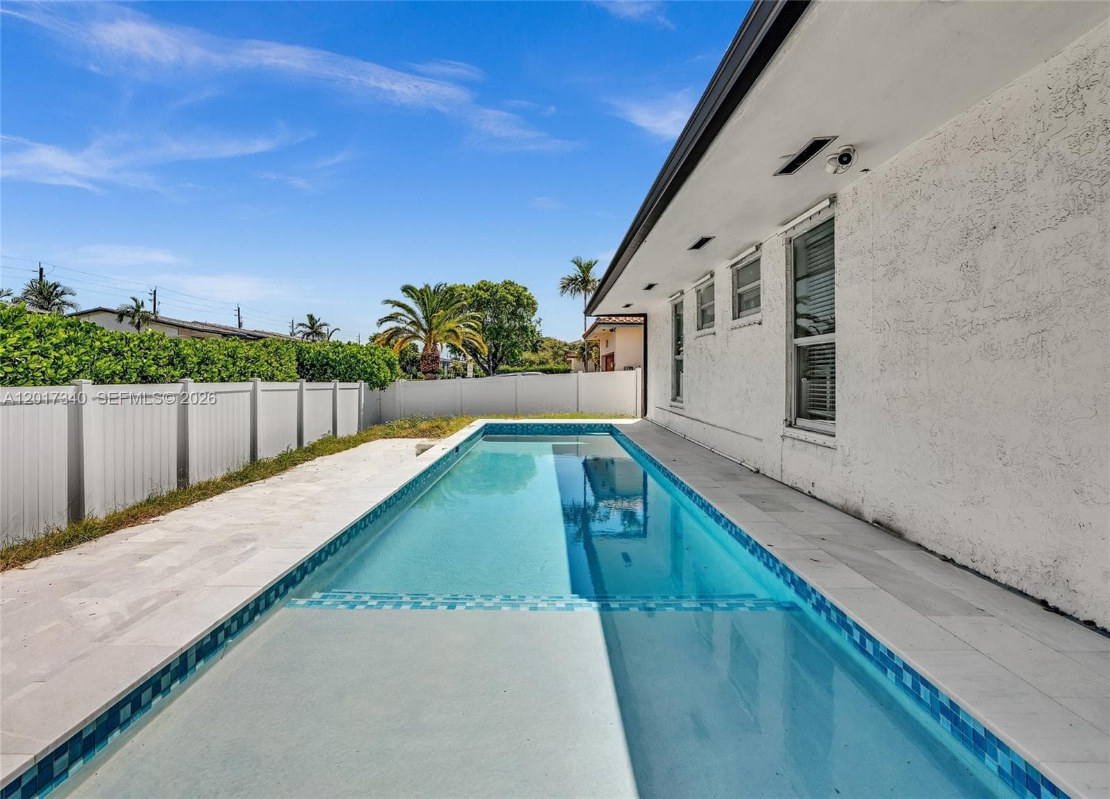 2001 NE 122nd Rd, North Miami FL 33181 — 22