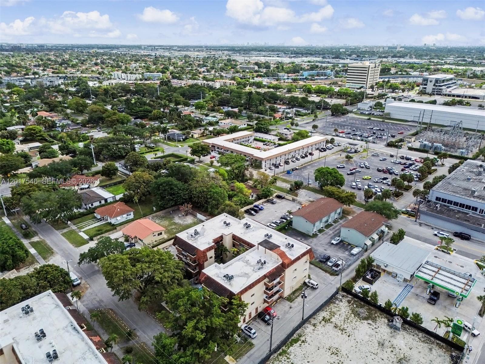 685 Miller Dr # E205, Miami Springs FL 33166 — 5