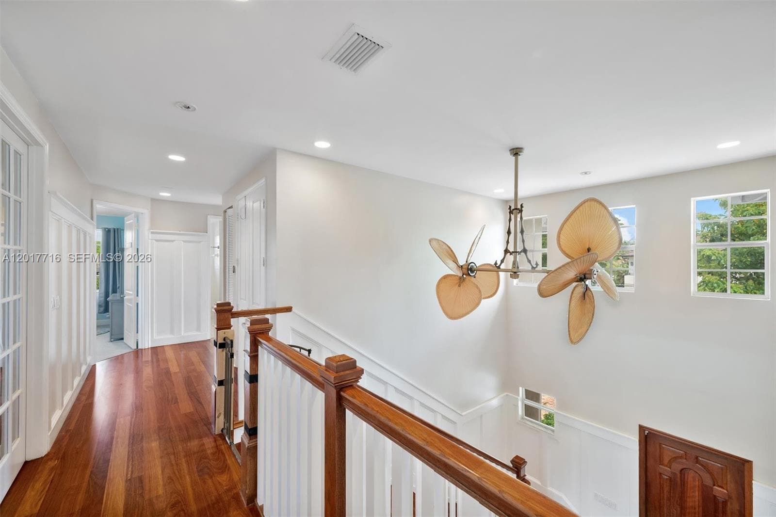 2310 Bayview Ln, North Miami FL 33181 — 53