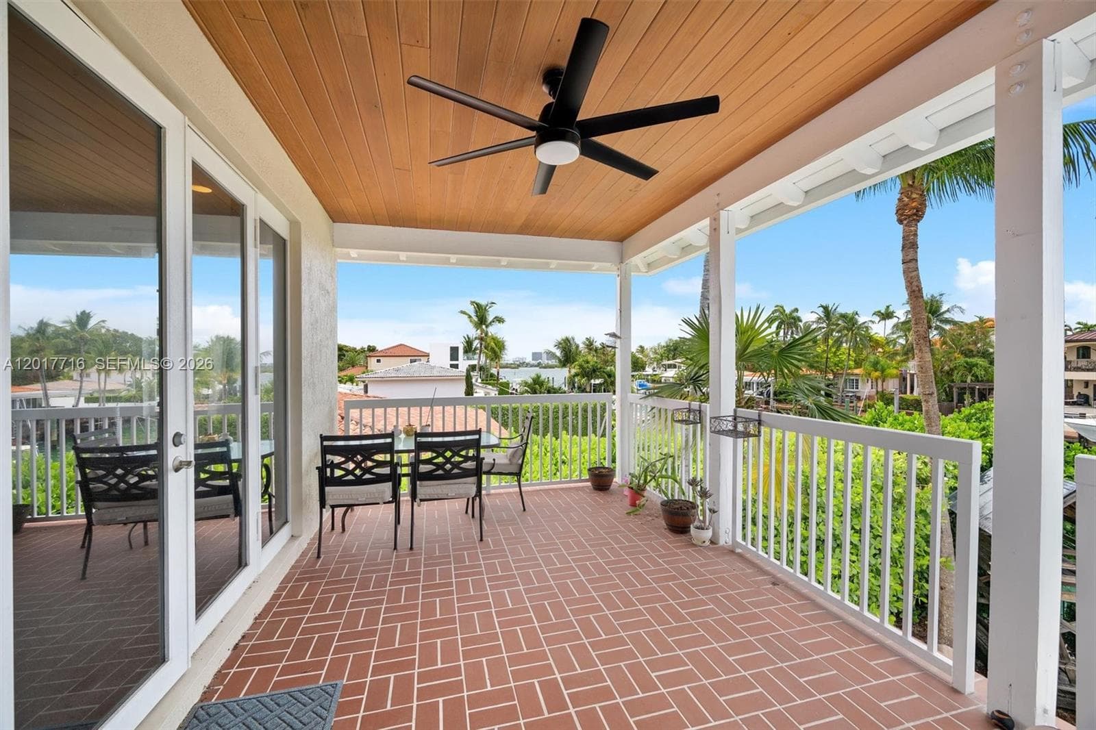 2310 Bayview Ln, North Miami FL 33181 — 71
