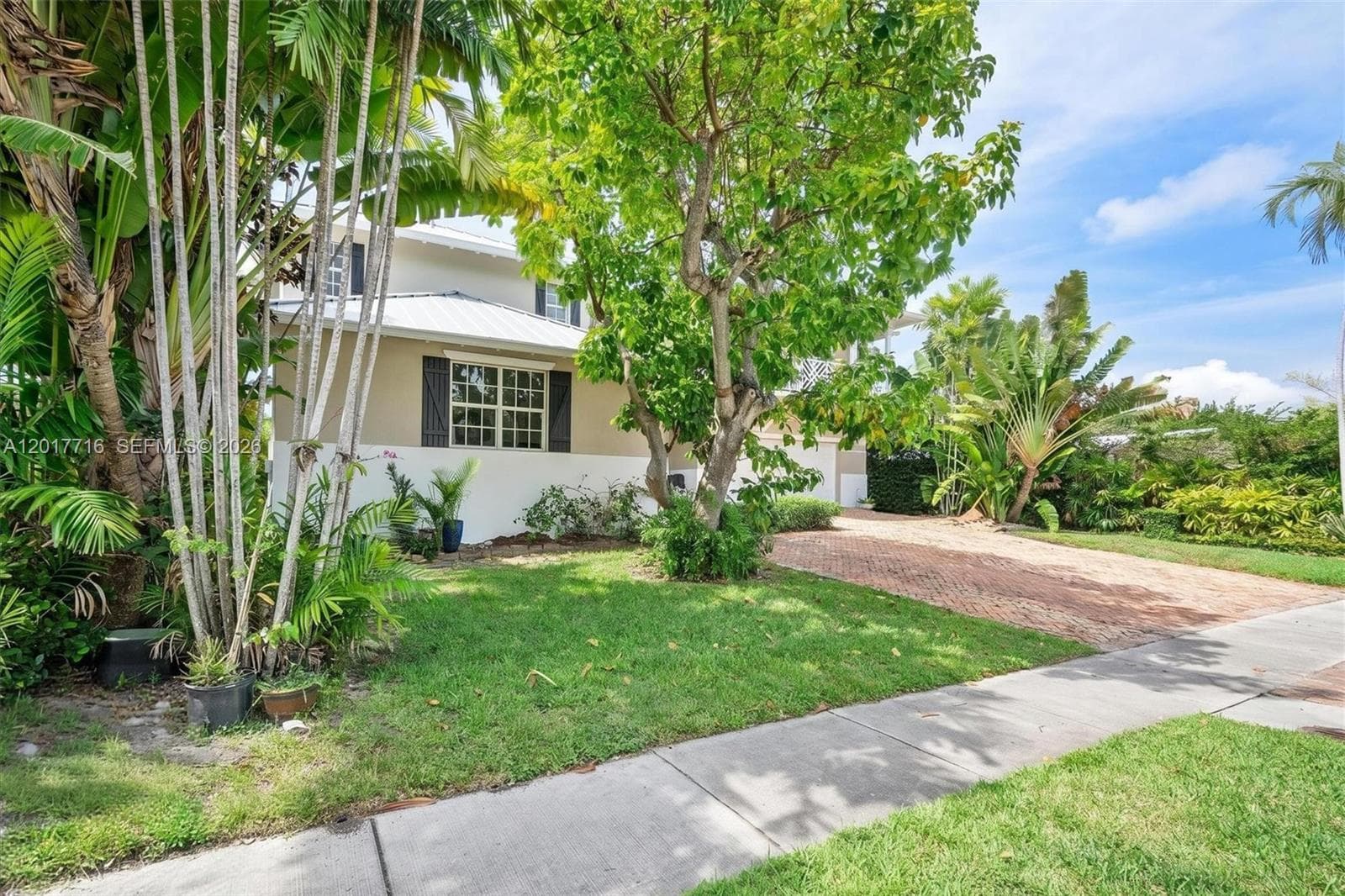 2310 Bayview Ln, North Miami FL 33181 — 10