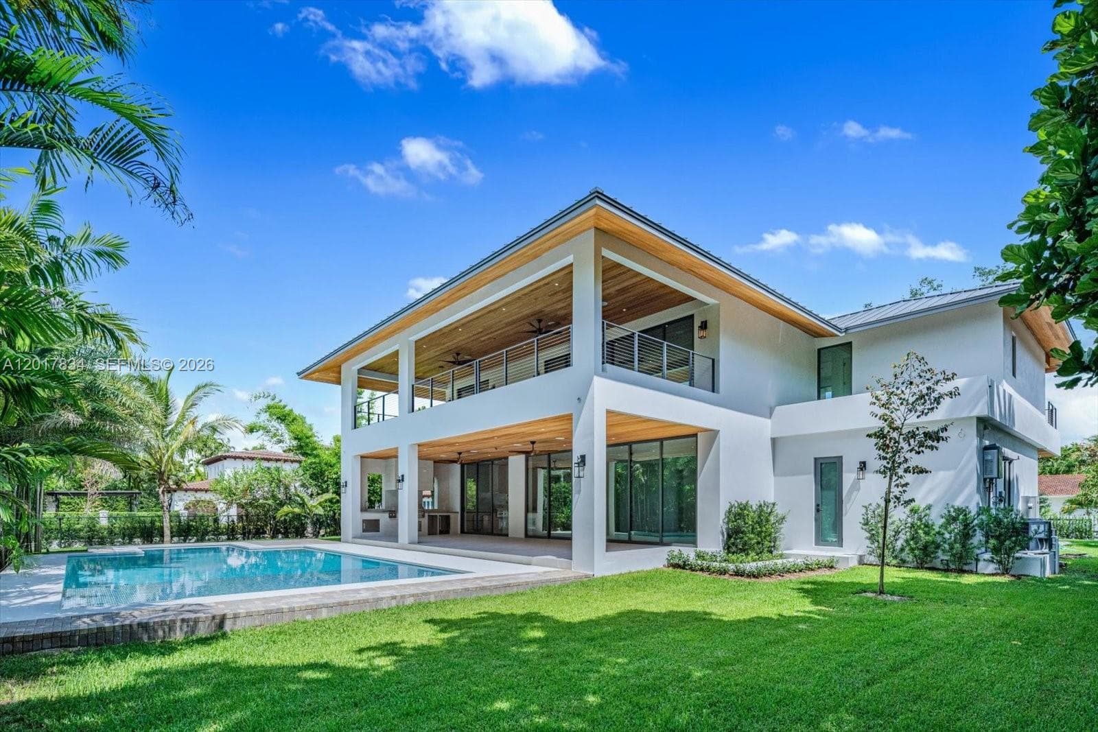 5890 SW 82nd St, South Miami FL 33143 — 4