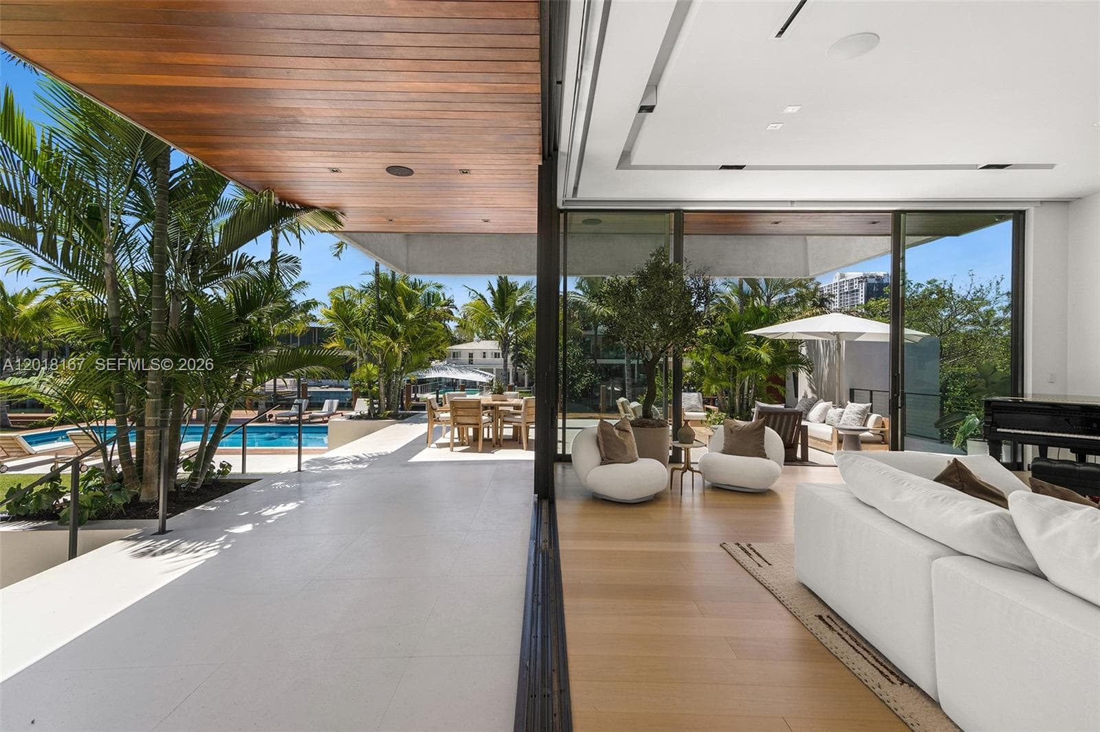 1420 W 23rd St, Miami Beach FL 33140 — 22