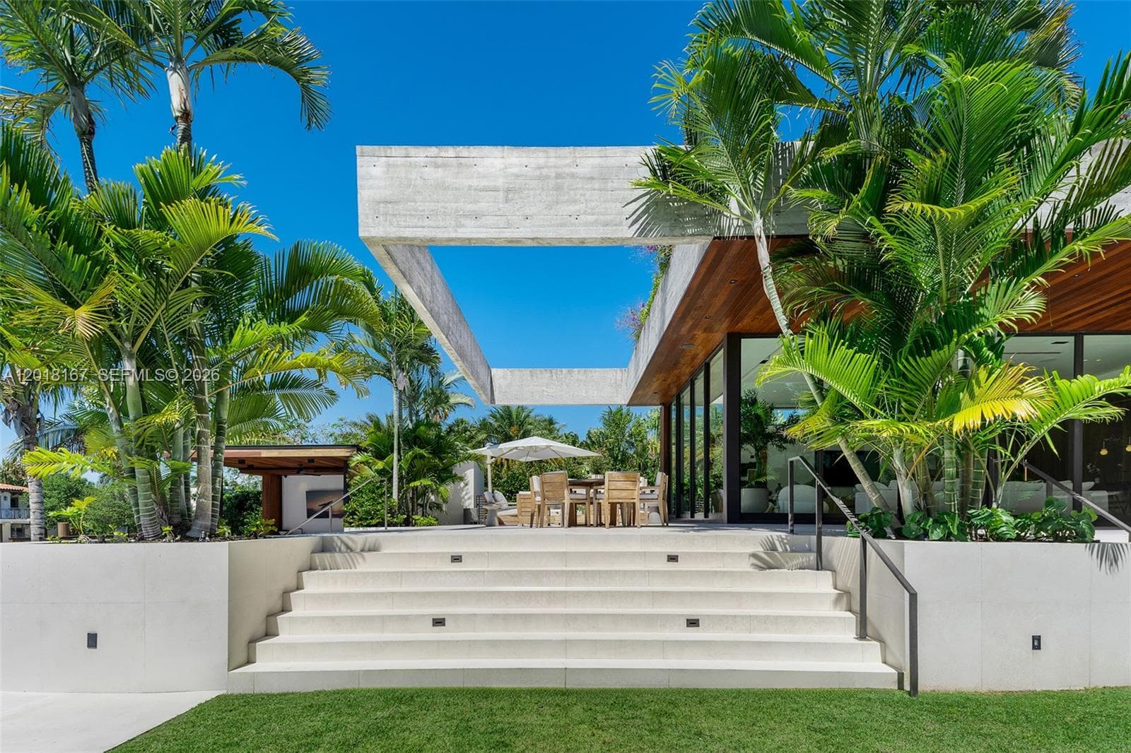 1420 W 23rd St, Miami Beach FL 33140 — 51