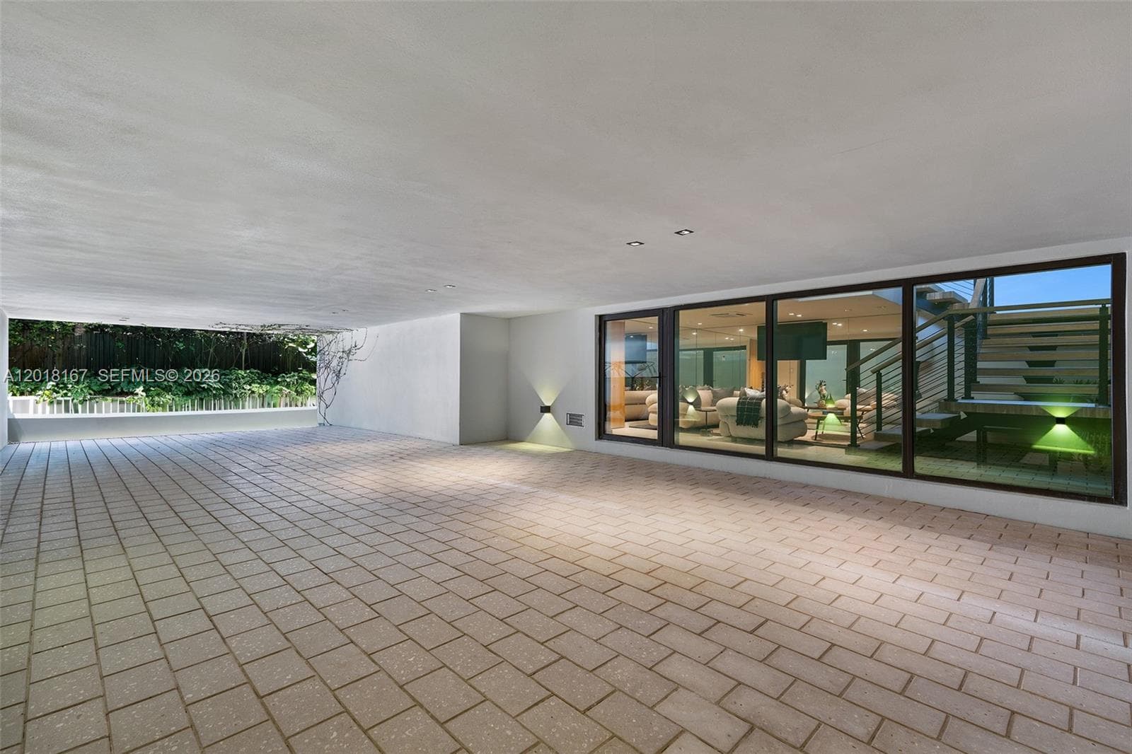 1420 W 23rd St, Miami Beach FL 33140 — 64