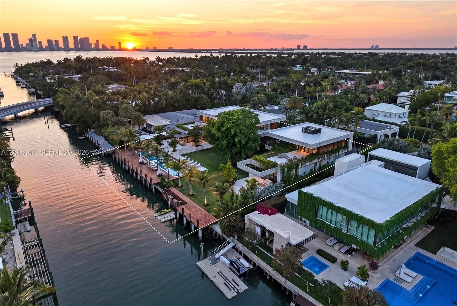 1420 W 23rd St, Miami Beach FL 33140 — 87
