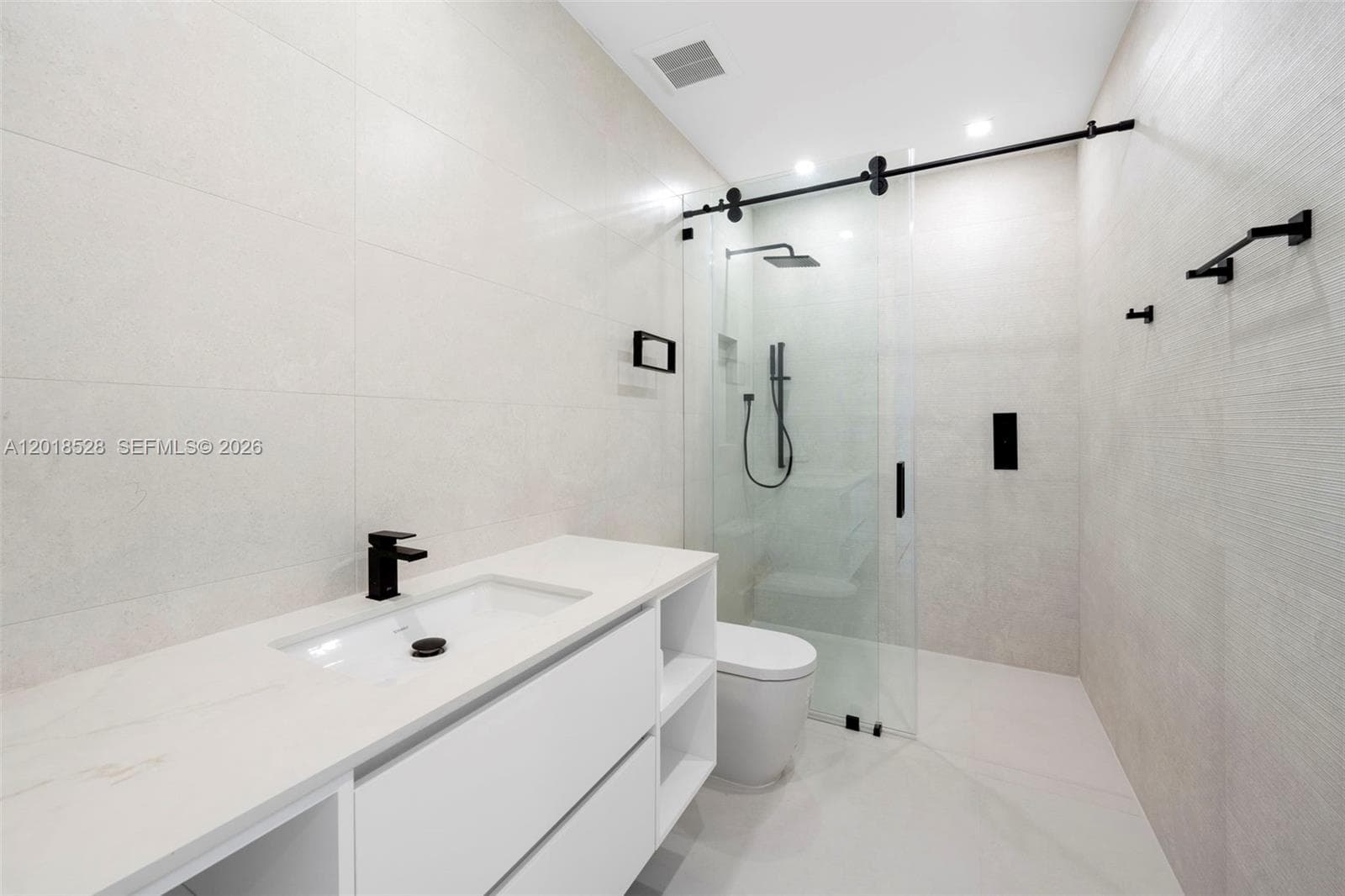 2096 Alamanda Dr, North Miami FL 33181 — 42