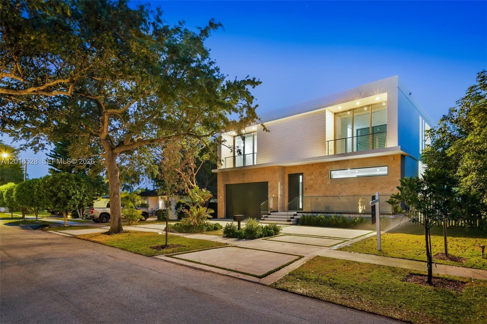 2096 Alamanda Dr, North Miami FL 33181 — 51