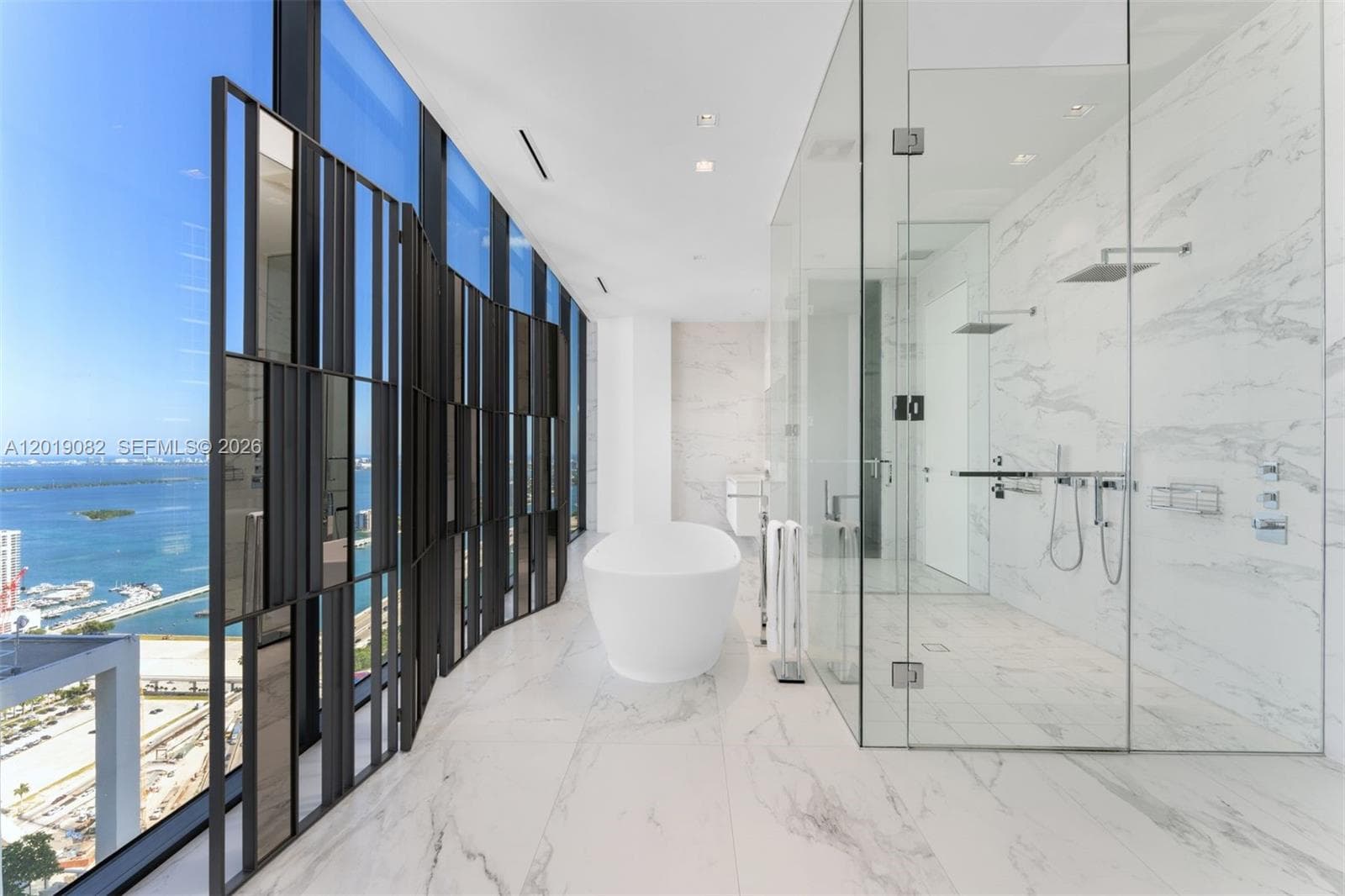 1000 Biscayne Blvd # 5101, Miami FL 33132 — 62