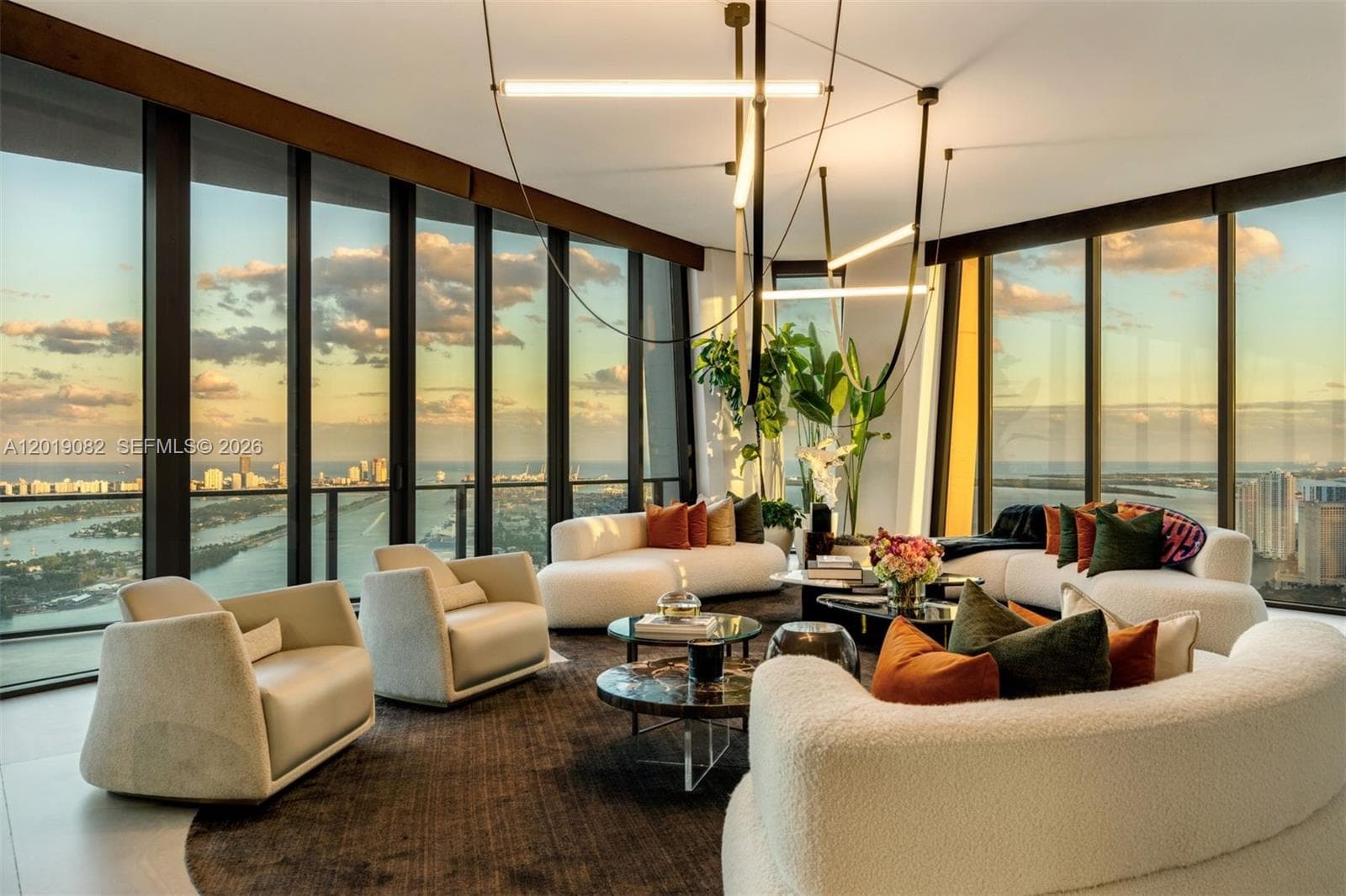1000 Biscayne Blvd # 5101, Miami FL 33132 — 17