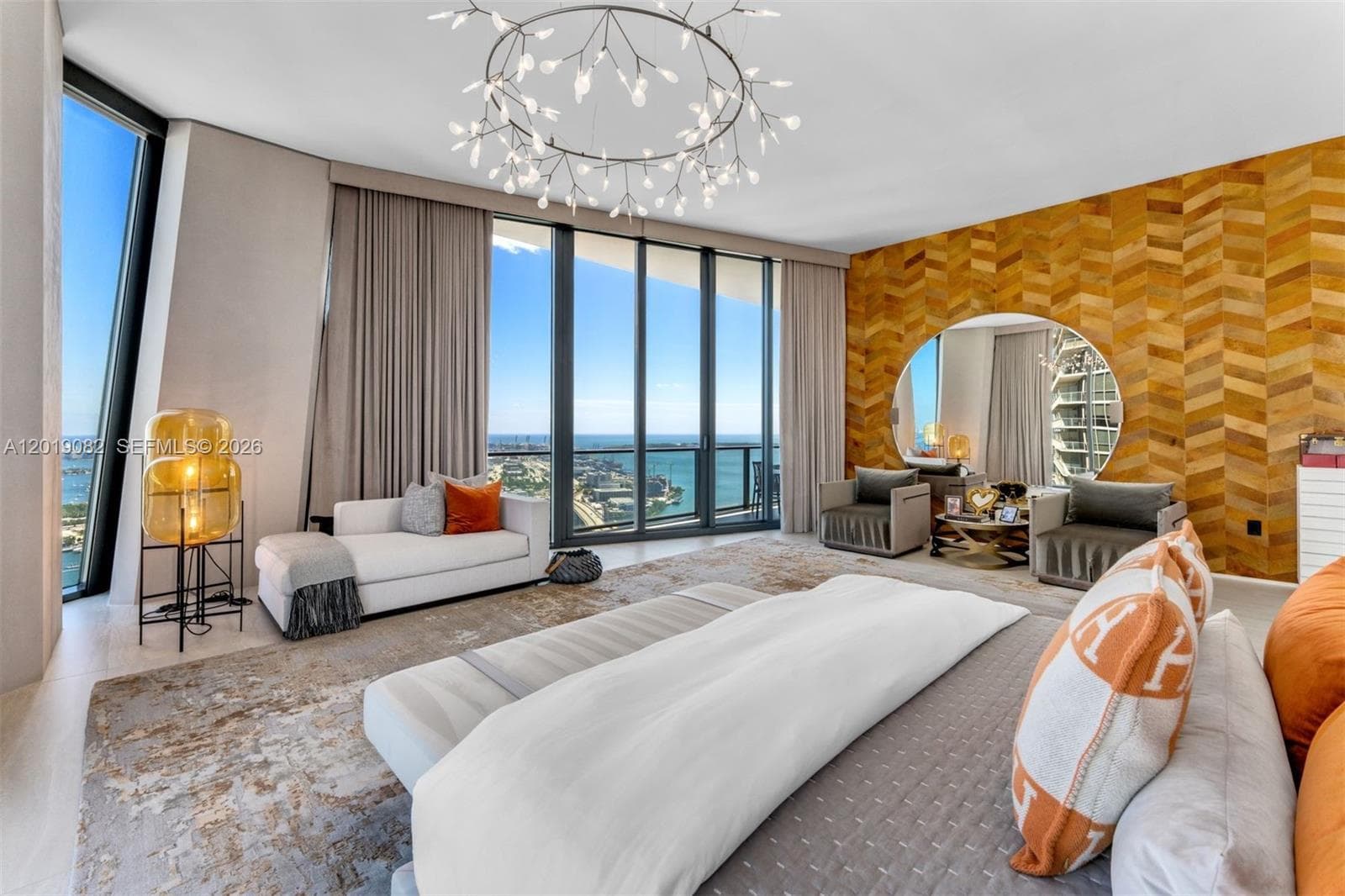 1000 Biscayne Blvd # 5101, Miami FL 33132 — 55