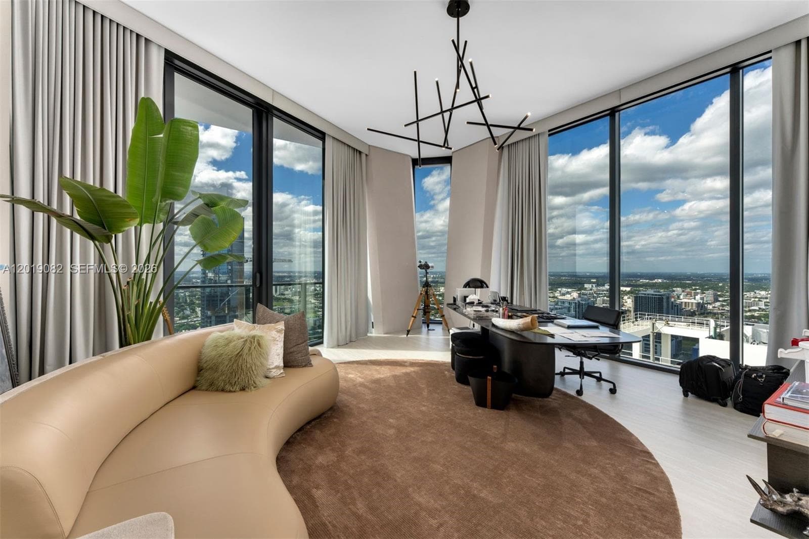 1000 Biscayne Blvd # 5101, Miami FL 33132 — 50
