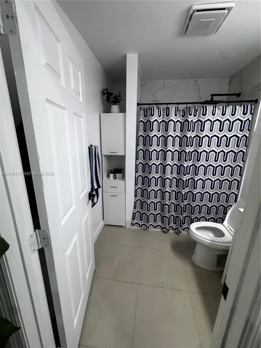 3251 NW 177th Ter, Miami Gardens FL 33056 — 16