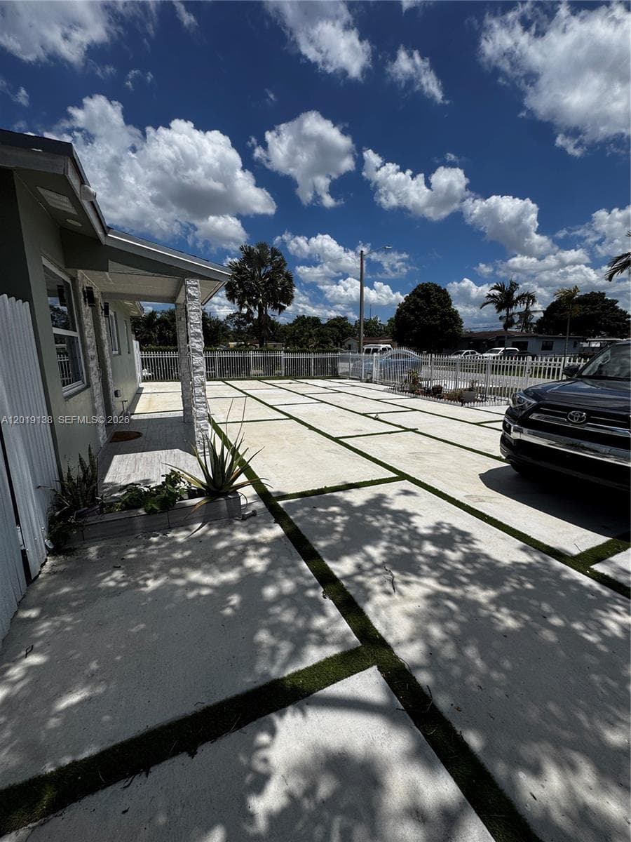 3251 NW 177th Ter, Miami Gardens FL 33056 — 4