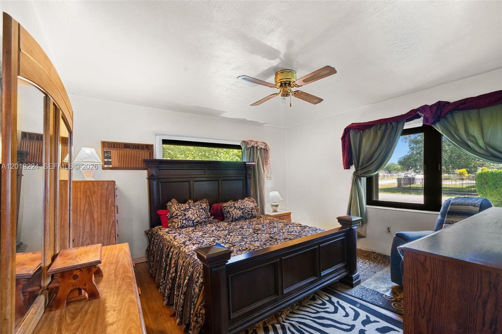 511 Dunad Ave, Opa-Locka FL 33054 — 23