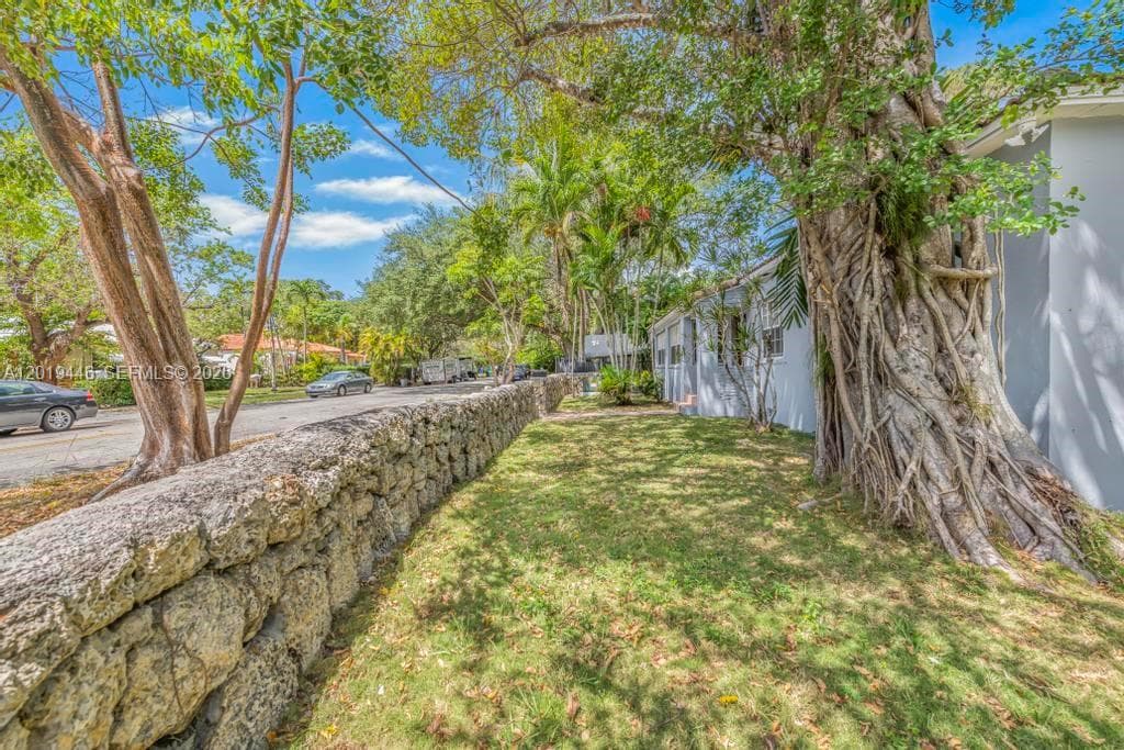 2301 Tequesta Ln, Coconut Grove FL 33133 — 26