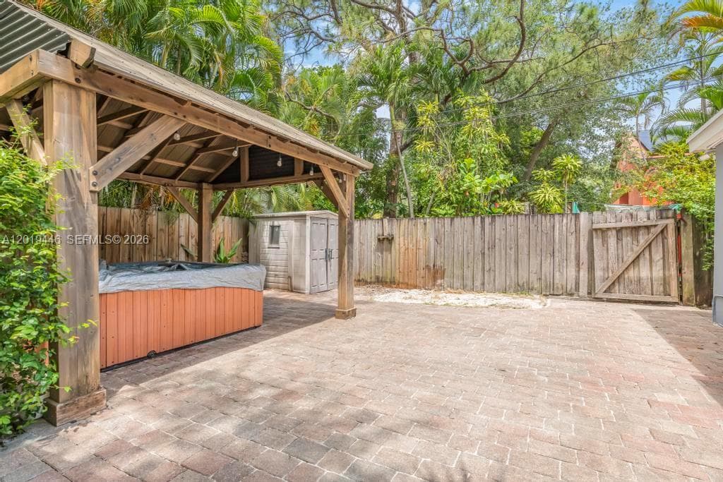 2301 Tequesta Ln, Coconut Grove FL 33133 — 24