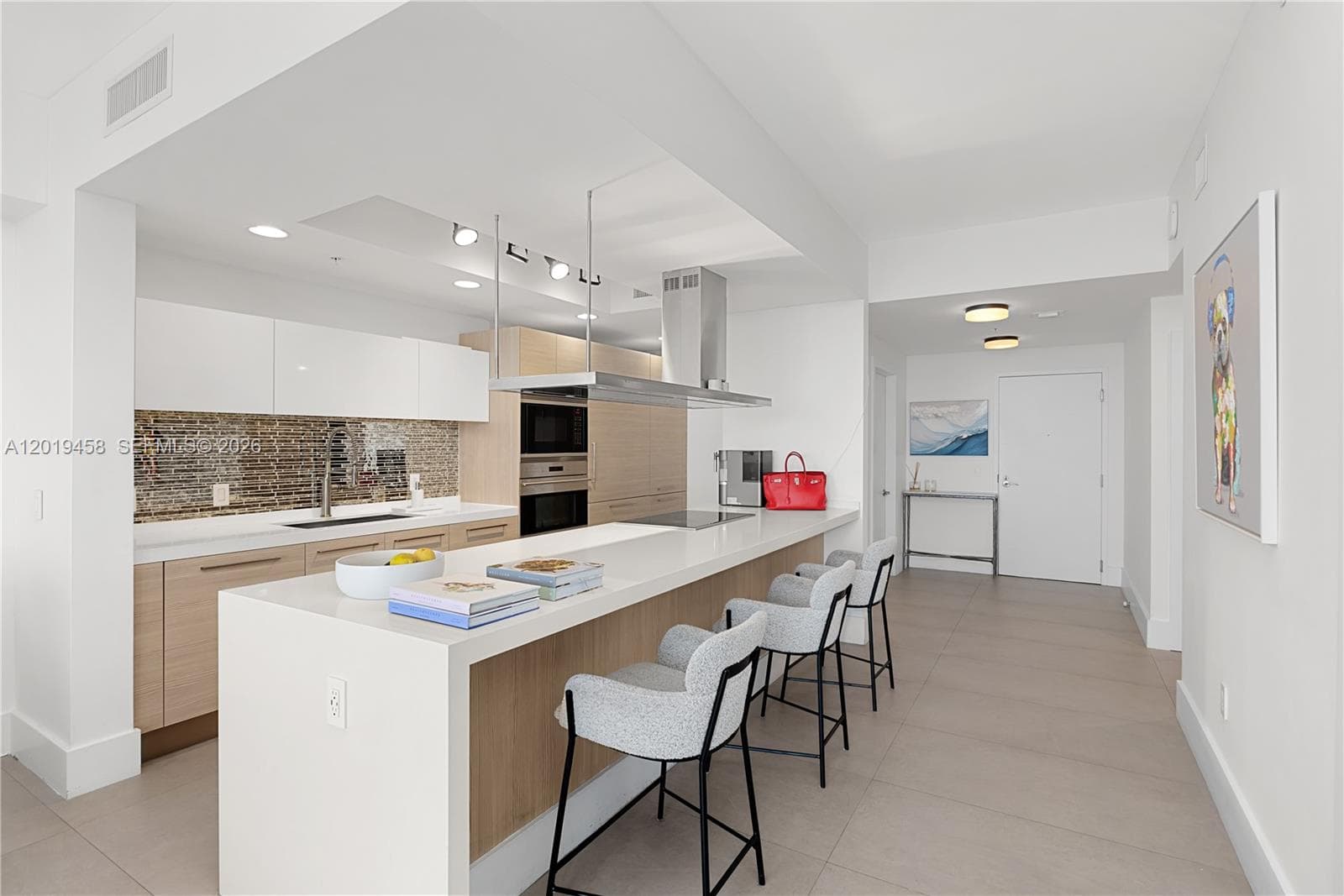 17111 Biscayne Blvd # 1406, North Miami Beach FL 33160 — 16