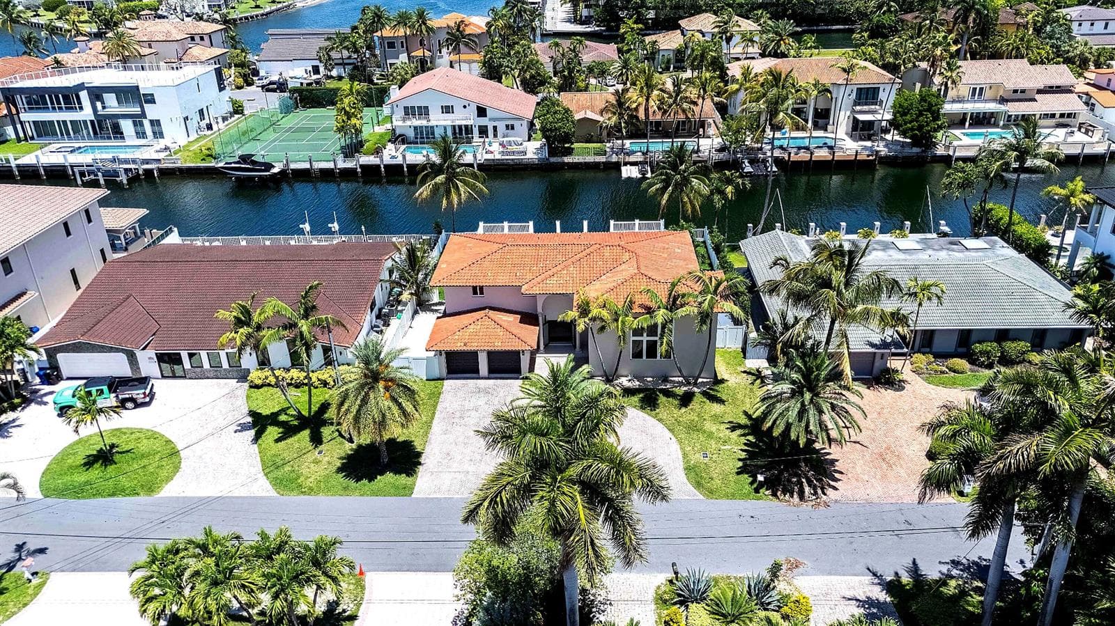 3341 NE 170th Street, North Miami Beach FL 33160 — 52