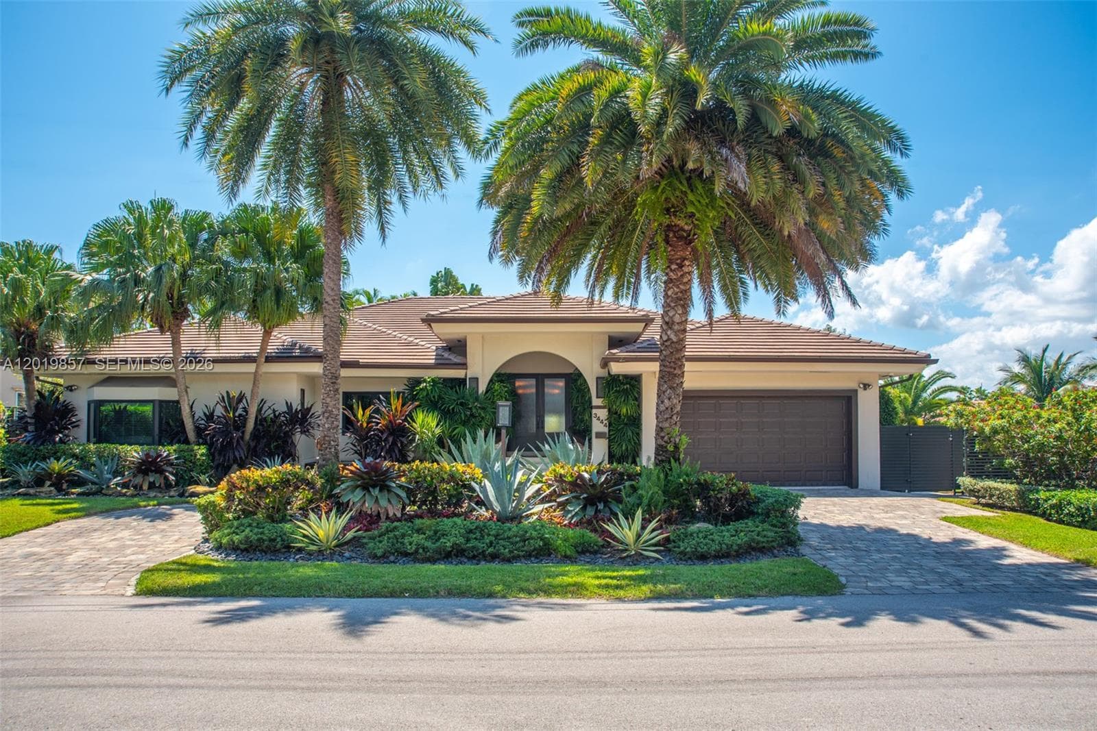 3444 NE 167th St, North Miami Beach FL 33160 — 1