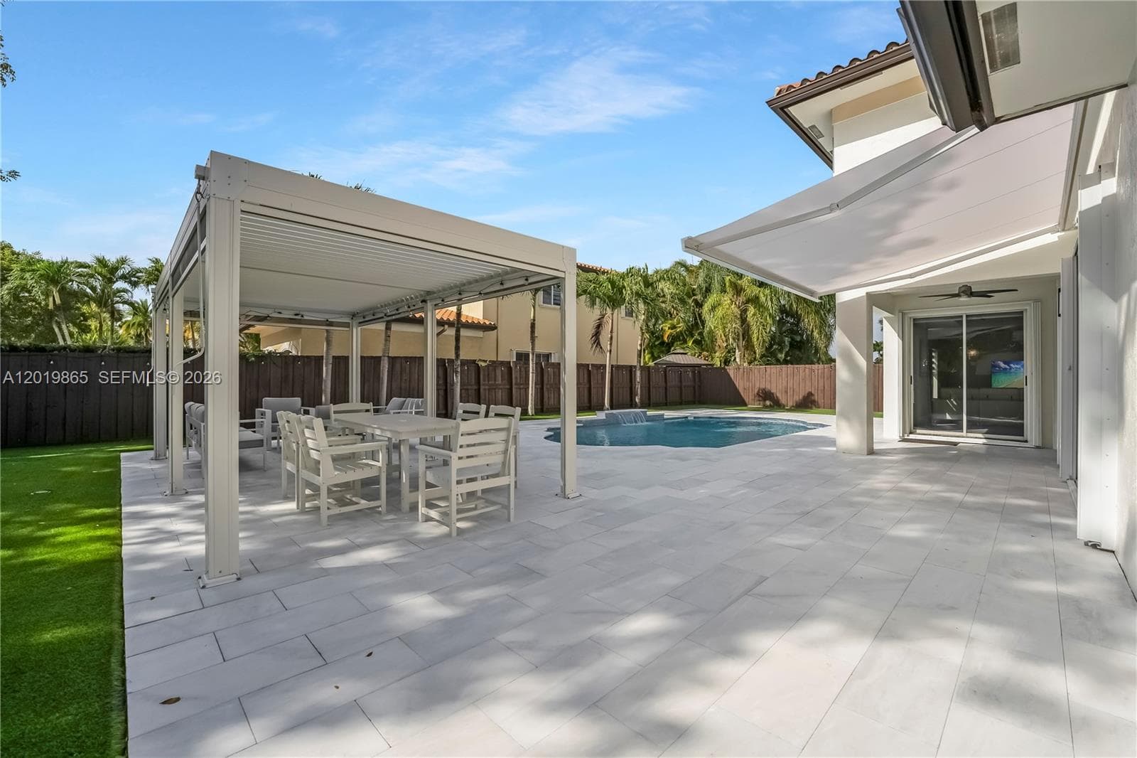 15632 NW 79th Ct, Miami Lakes FL 33016 — 39