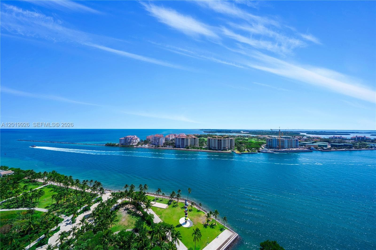 800 S Pointe Dr # 2204, Miami Beach FL 33139 — 2